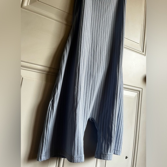 Blue Ribbed Open Back Romper - Picture 3 of 9